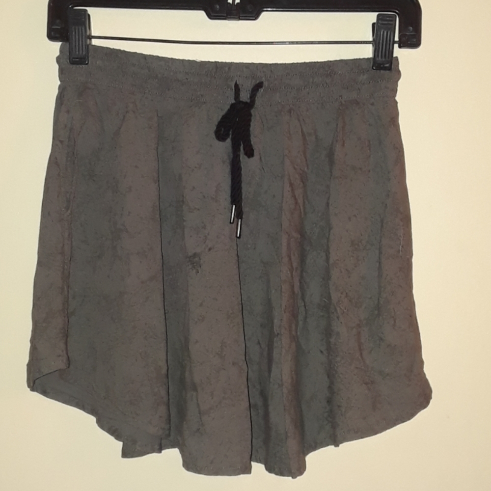 VANS skater skirt